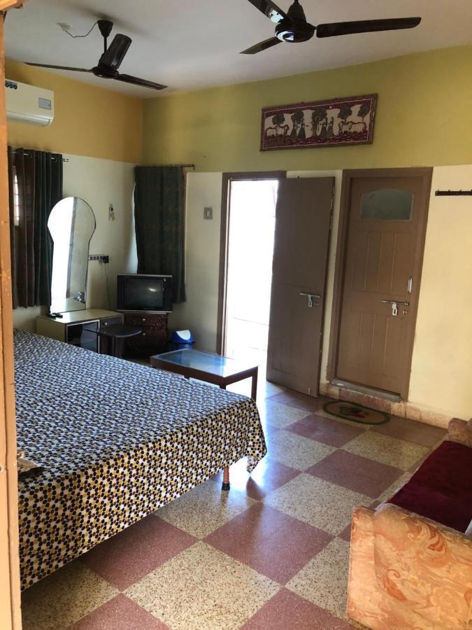 Rukmavati Guest House Mundra Exterior foto